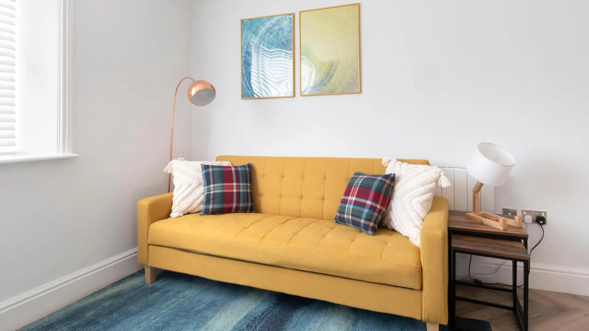 Modern Apartment In Historic Gloucester Quays United Kingdom